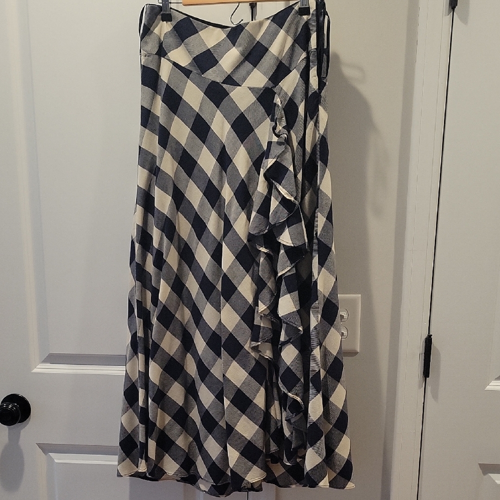 Ralph Lauren Blue and Cream Checkered Midi Skirt